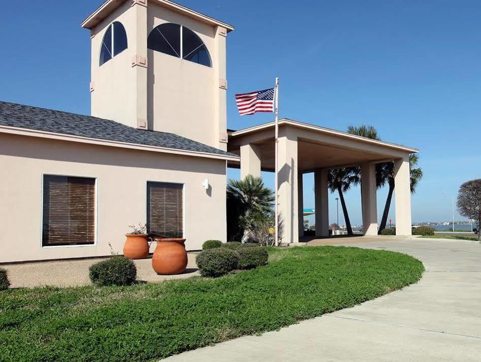 Days Inn By Wyndham Rockport Texas Esterno foto